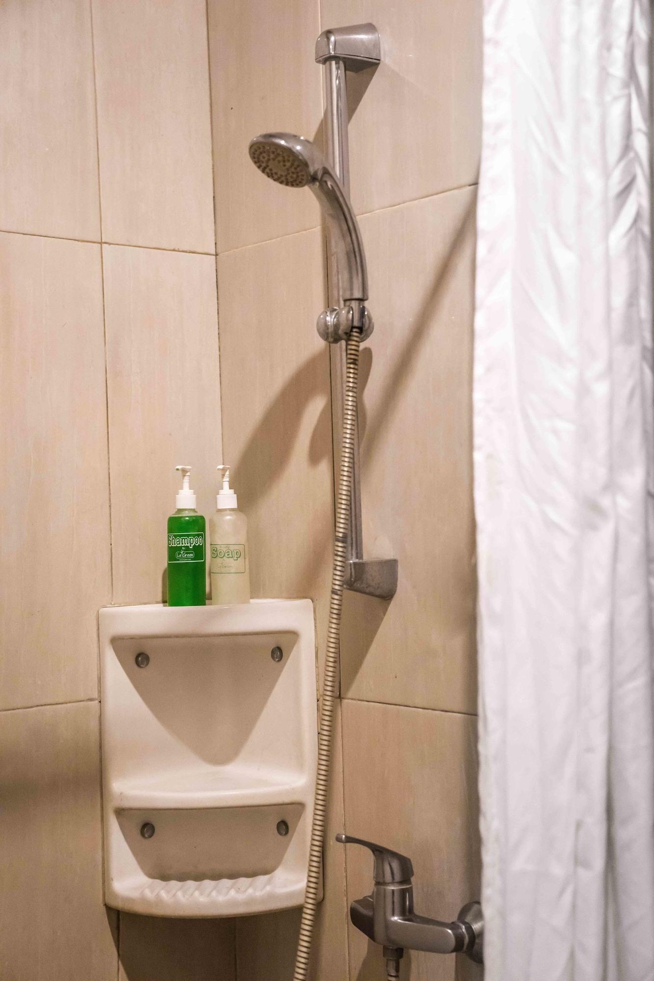 ג'קרטה Legreen Suite Gatot Subroto מראה חיצוני תמונה