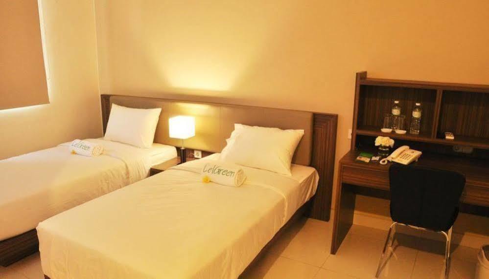 ג'קרטה Legreen Suite Gatot Subroto מראה חיצוני תמונה